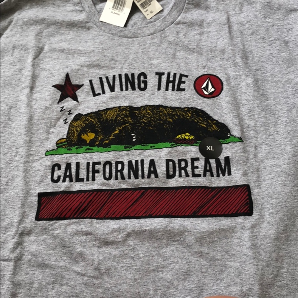 Brand new California dream T.